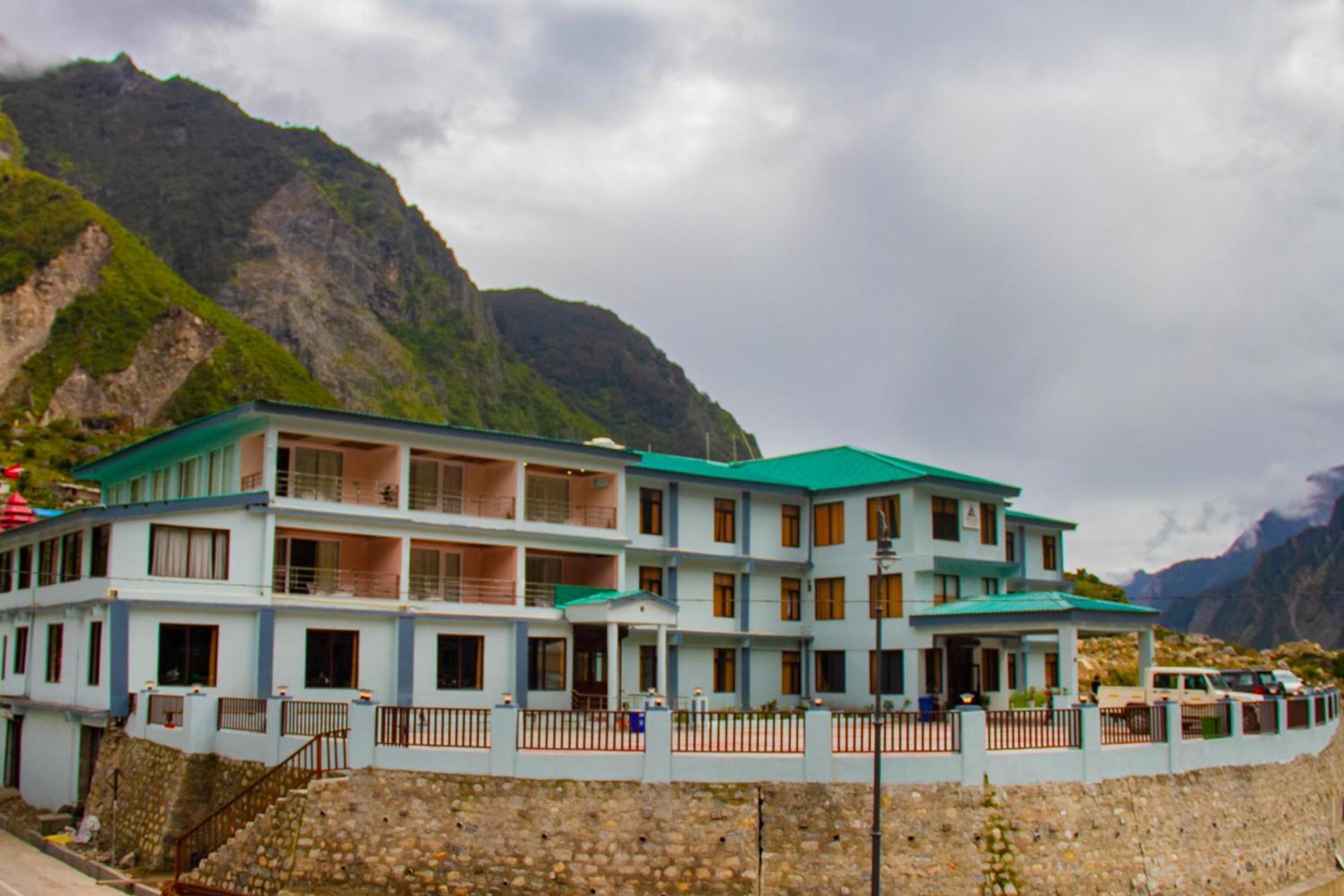 Hotel Amritara The Avadh Badrinath Exterior foto